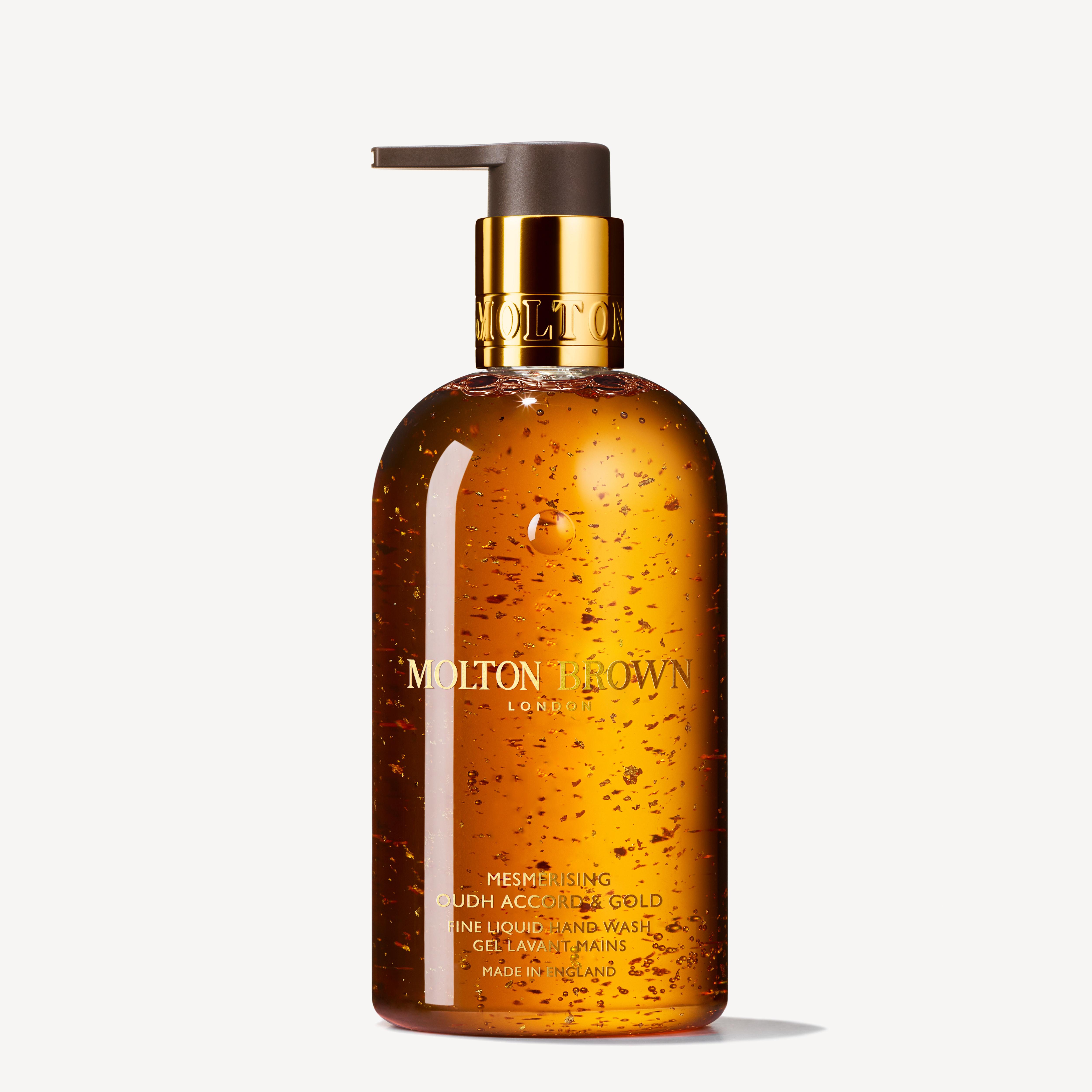 Mesmerising Oudh Accord & Gold Fine Liquid Hand Wash 10fl. oz.Mesmerising Oudh Accord & Gold Fine Liquid Hand Wash 10fl. oz.