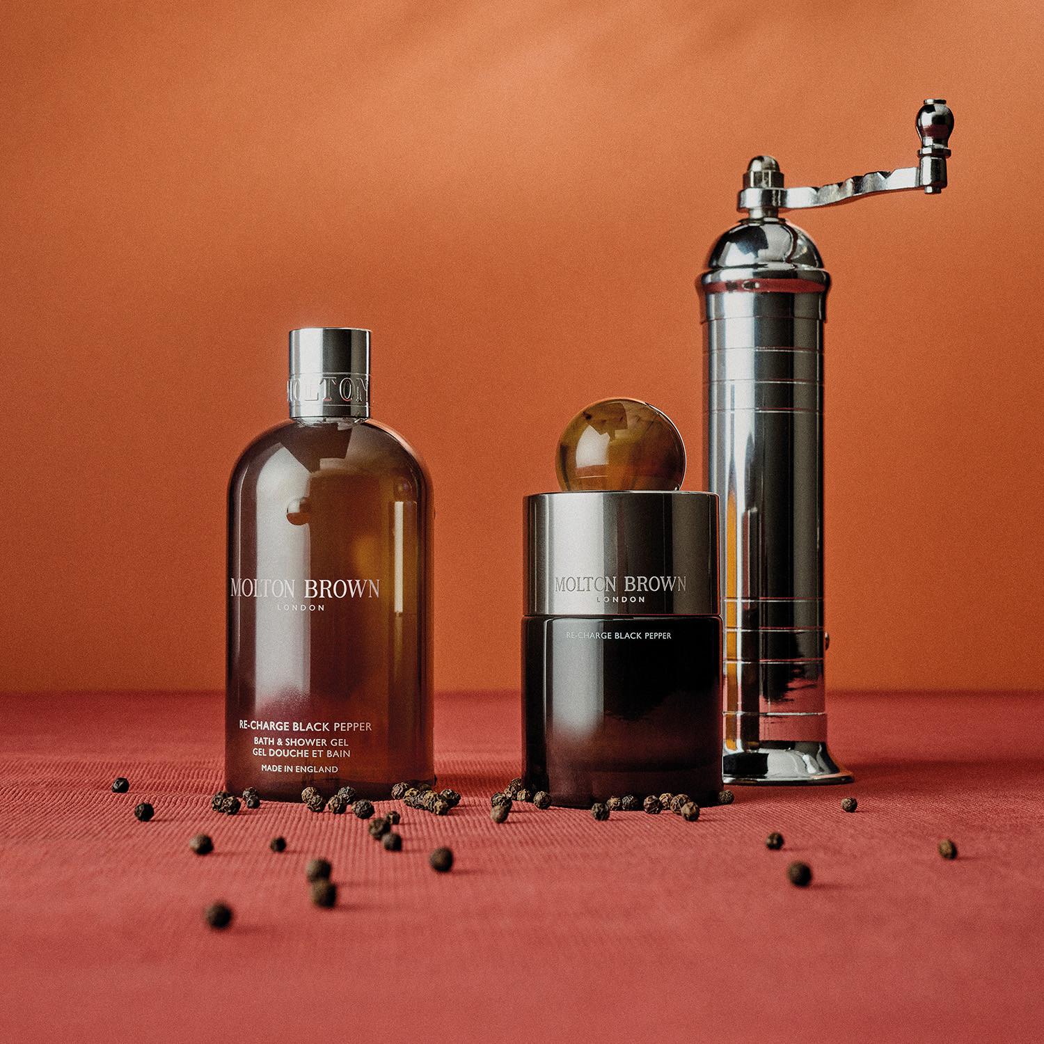 Re-charge Black Pepper Bath & Shower Gel 10fl. oz.Re-charge Black Pepper Bath & Shower Gel 10fl. oz.